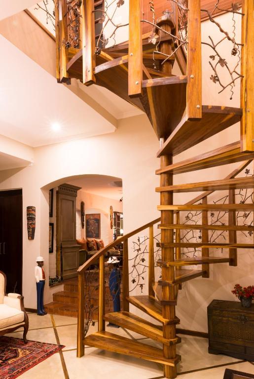 Five Burnham Guest House Durban Esterno foto