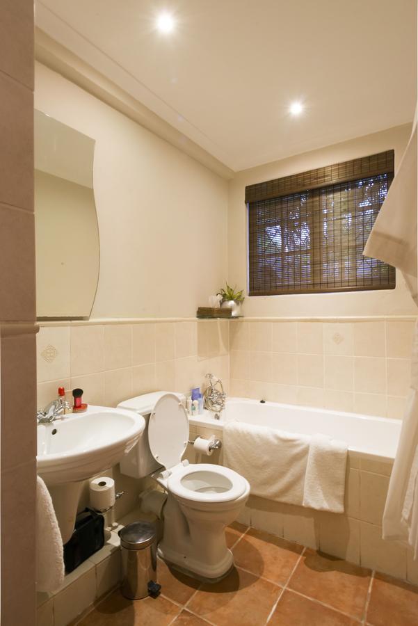 Five Burnham Guest House Durban Esterno foto