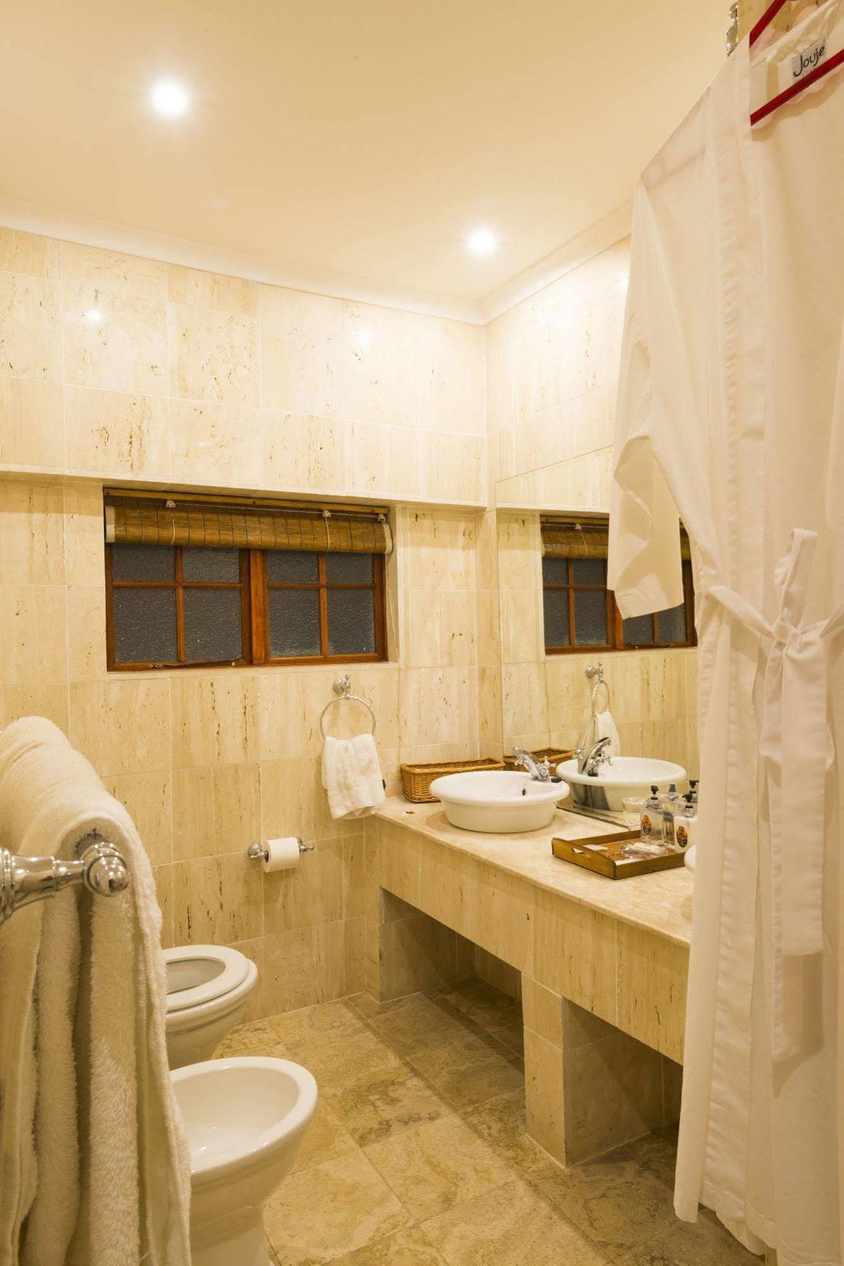 Five Burnham Guest House Durban Esterno foto